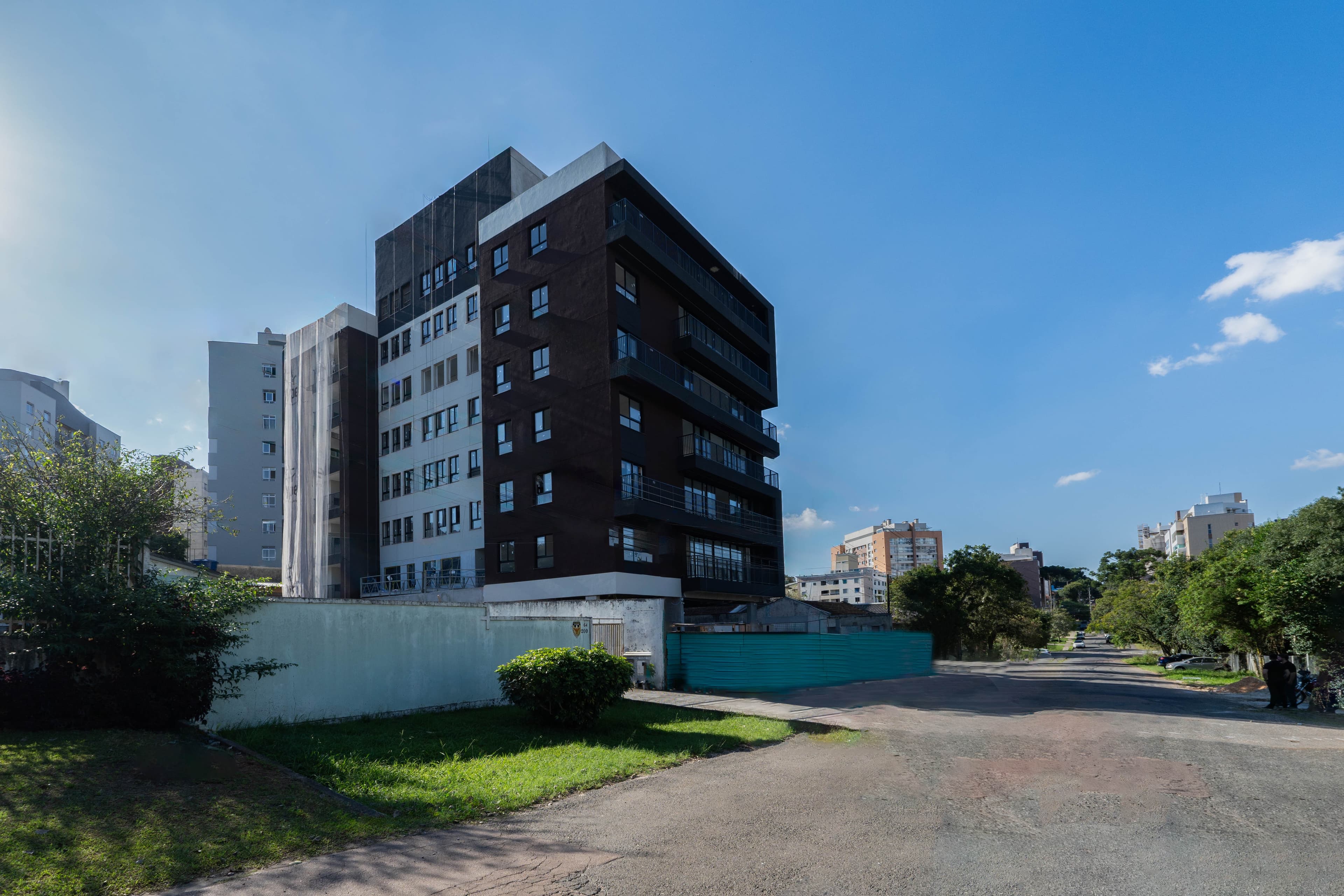 Apartamento com dois quartos no Cabral